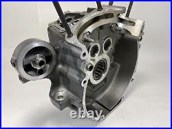 Harley-Davidson Twin Cam CVO Right Side Engine Case Crankcase 24653-06A